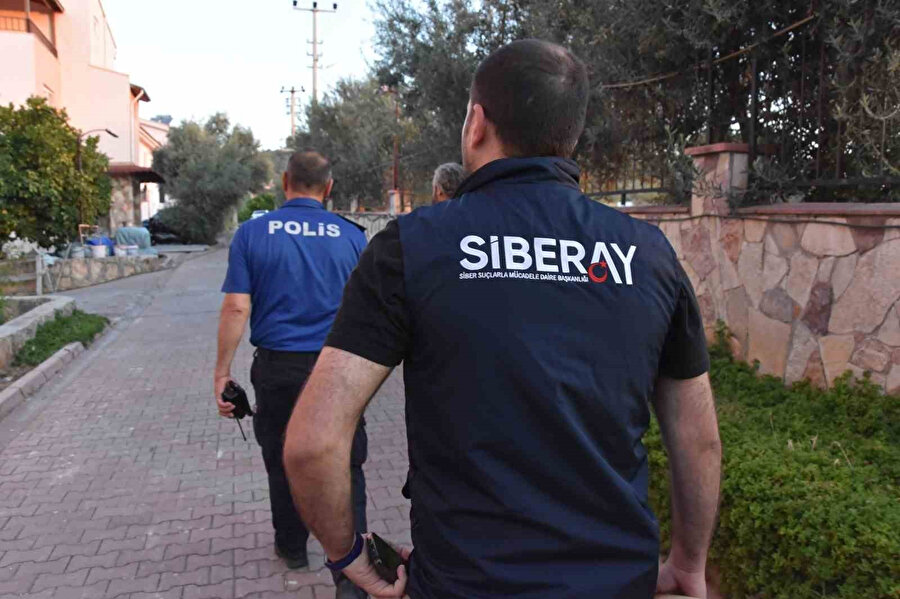 Ekiplerin operasyon görüntüleri