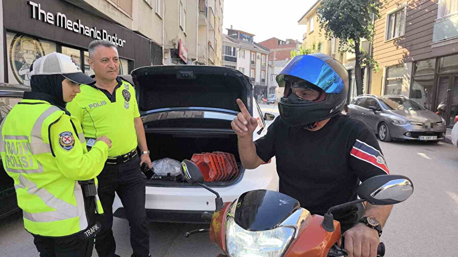 Ölümden dönen vatandaş polislere teşekkür etti