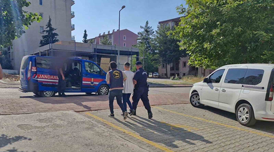 Çocuk hırsız yakalandı