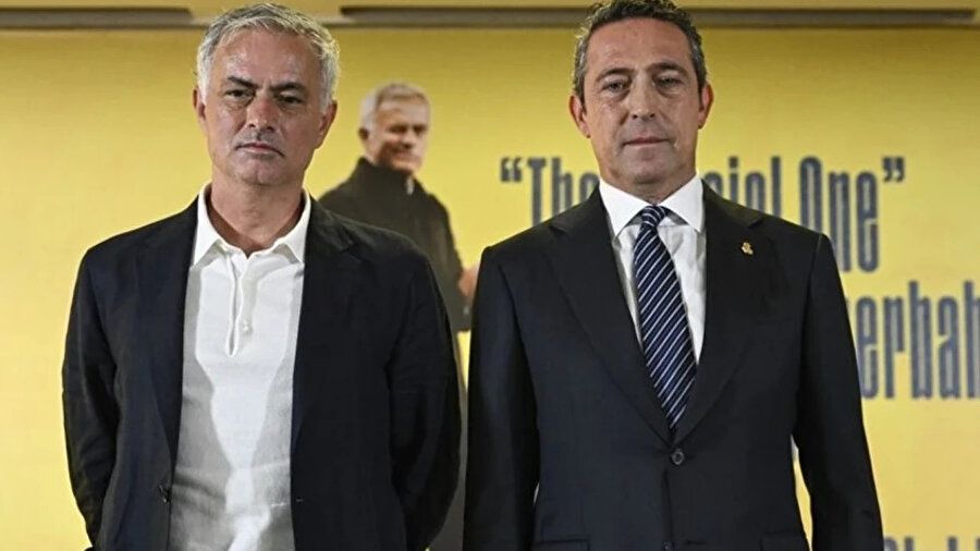 Fenerbahçe Jhon Duran ve Jonathan David için rekor bonservis ödemeye hazır