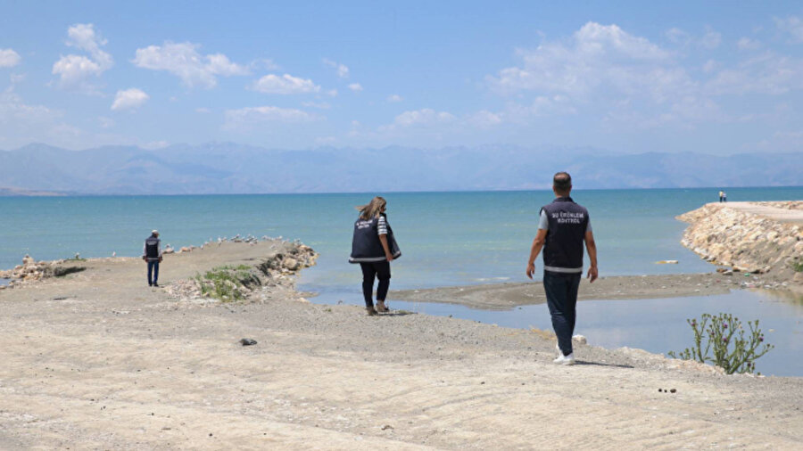 Kaçak inci kefali avlayanlara 2 milyon 674 bin 575 lira ceza