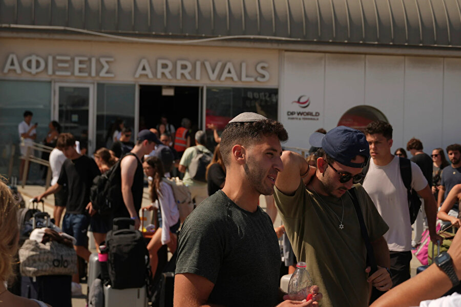 Yahudiler Güney Kıbrıs'a akın ediyor.