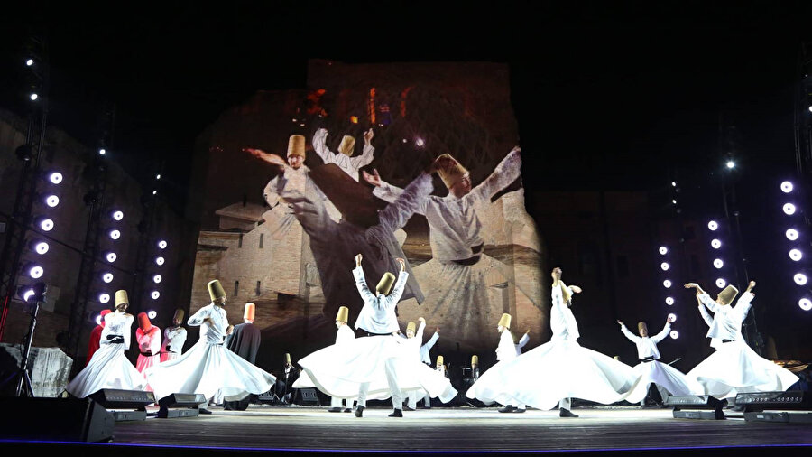 Anadolu'nun barış nefesi Avrupa'nın kalbinde duyuldu