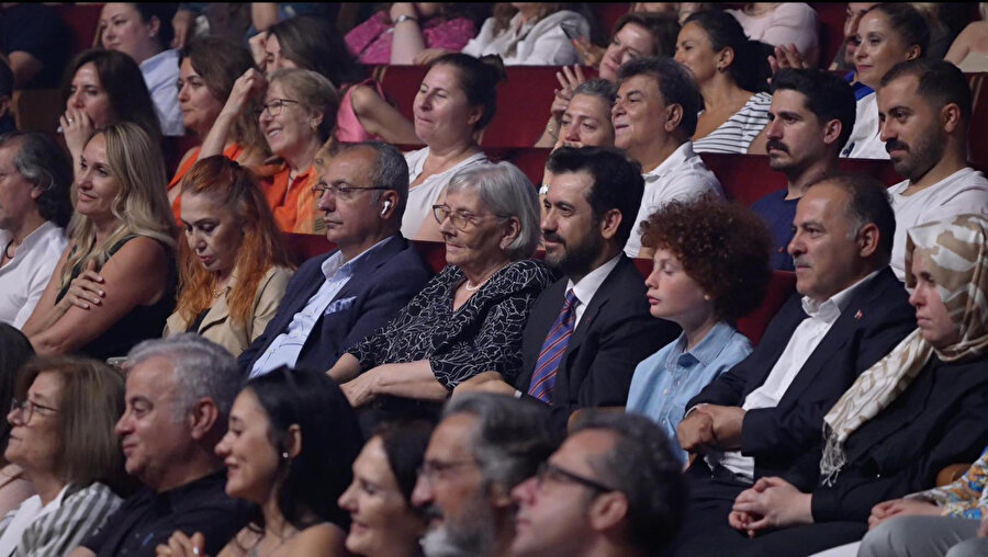 AKM Kayahan’ın şarkılarıyla çınladı