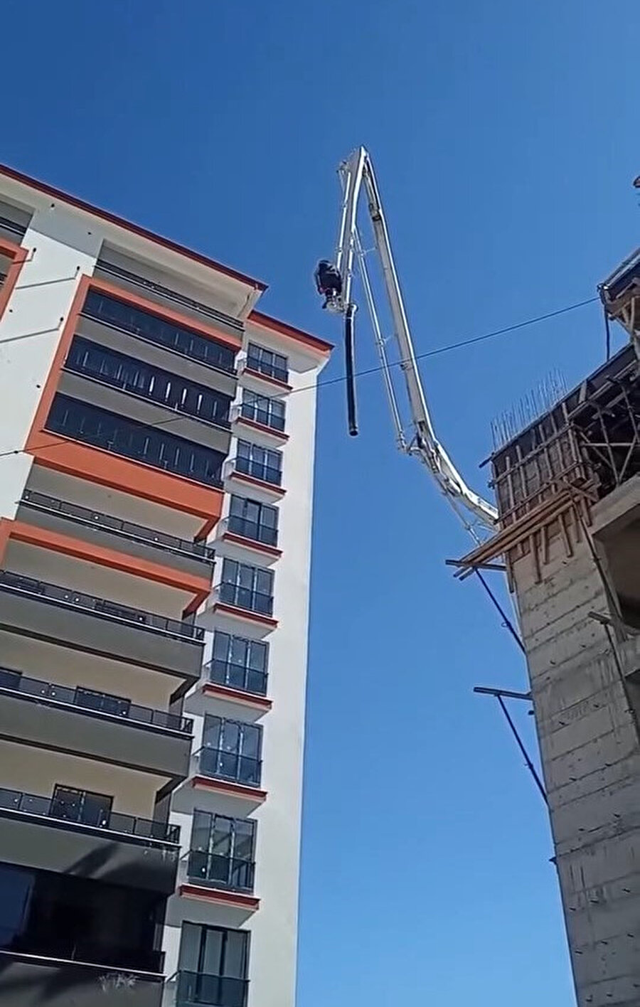 İşçinin tehlikeli görüntüleri