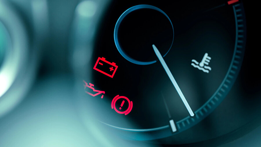 Turuncu yakıt ışığı yandığında bile kilometrelerce gidebilen 10 otomobil!