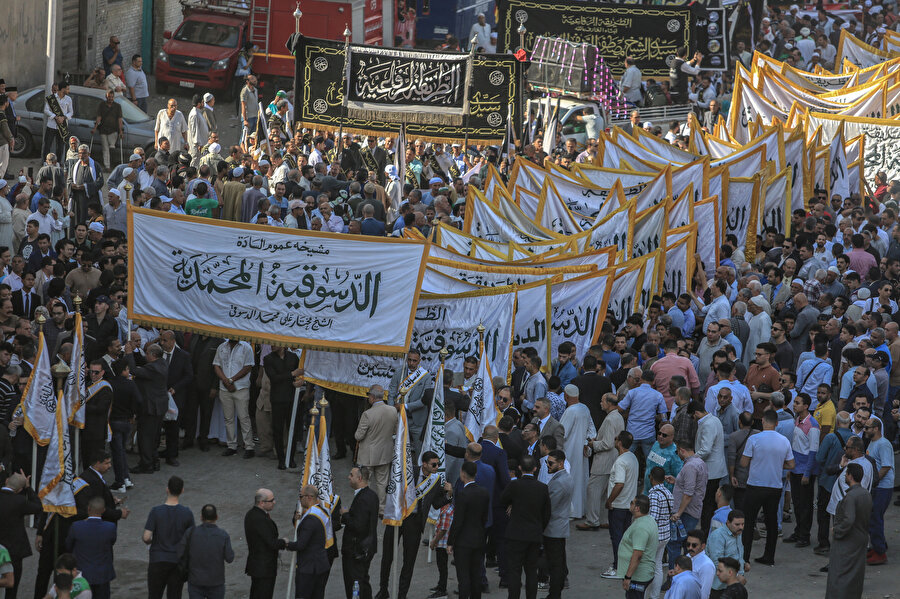 Mısırlılar, Hicrî 1447 yılının gelişini kutladı