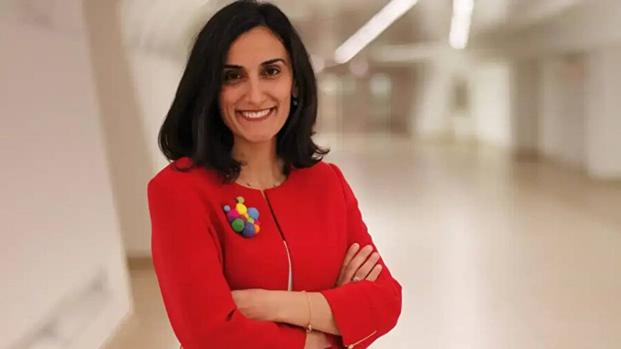 Beyin kanaması geçiren dünyaca ünlü bilim insanı Canan Dağdeviren'den iyi haber​