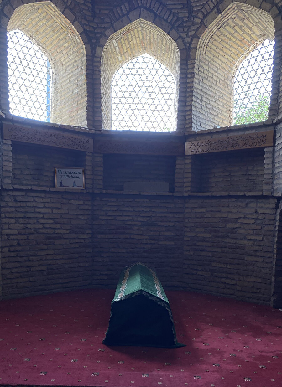 Kaffâl Şaşî Türbesi.