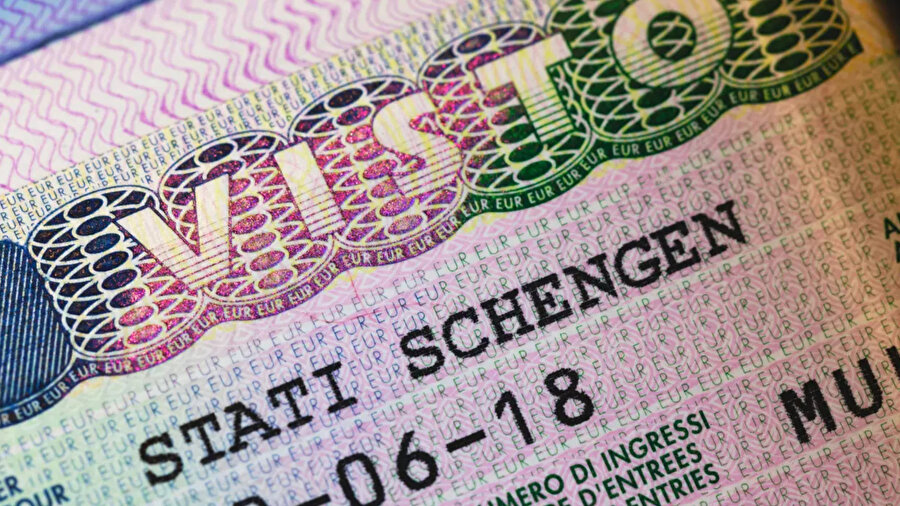 İtalya'da çalışma fırsatı: 500 bin yabancıya İtalya'da çalışma vizesi verilecek