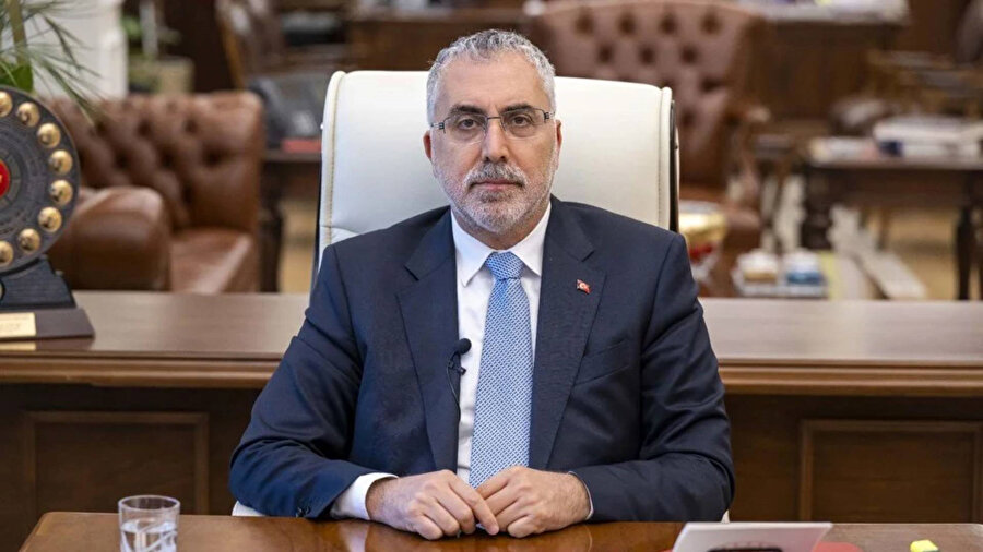 ​En düşük emekli maaşı ne kadar olacak? Bakan Işıkhan'dan açıklama geldi