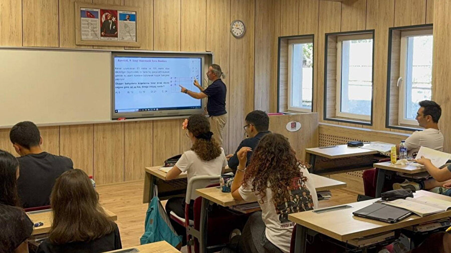 MEB'in destekleme ve yetiştirme kursları ile yaz okullarında eğitimler başladı.