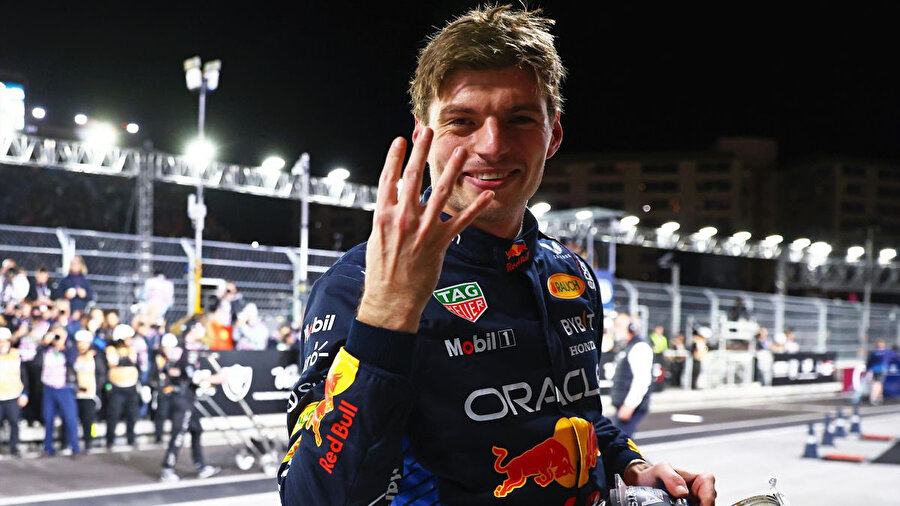 Verstappen, Mercedes ile anlaşmaya yakın