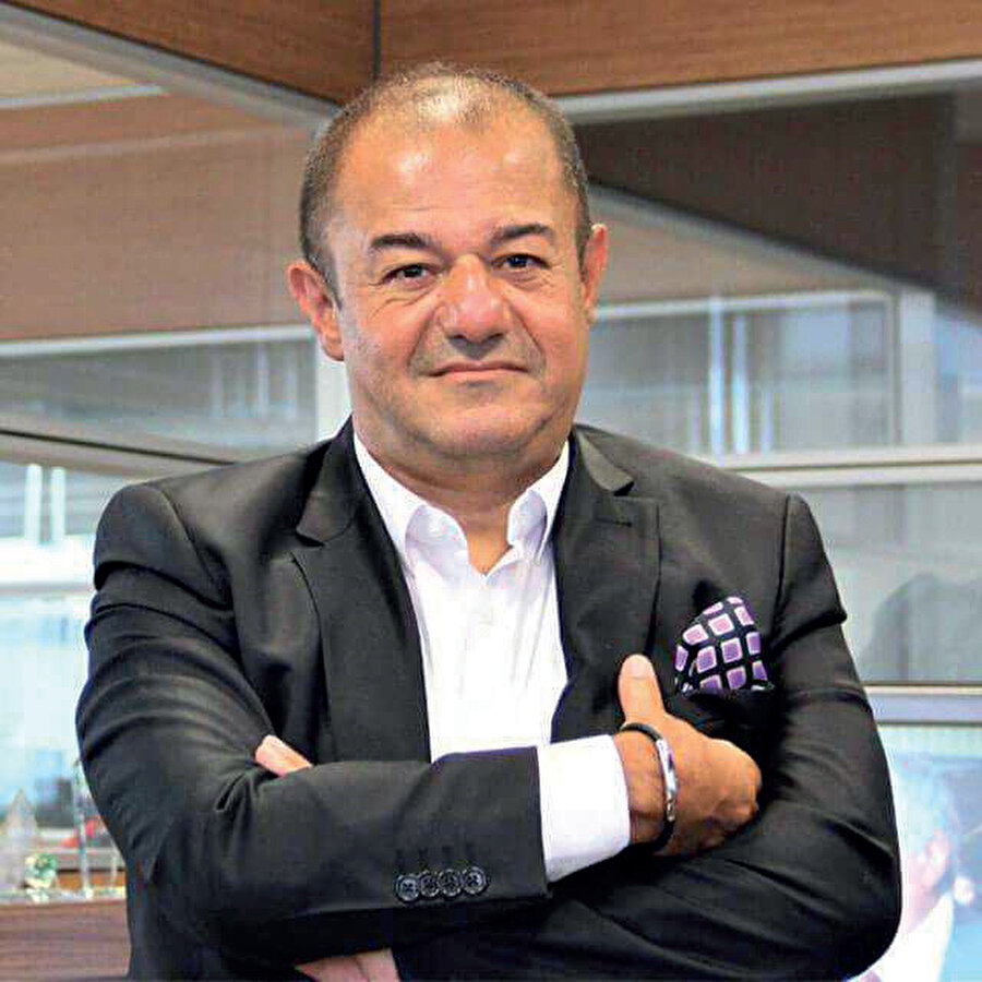 Dr. Hakan Çınar.