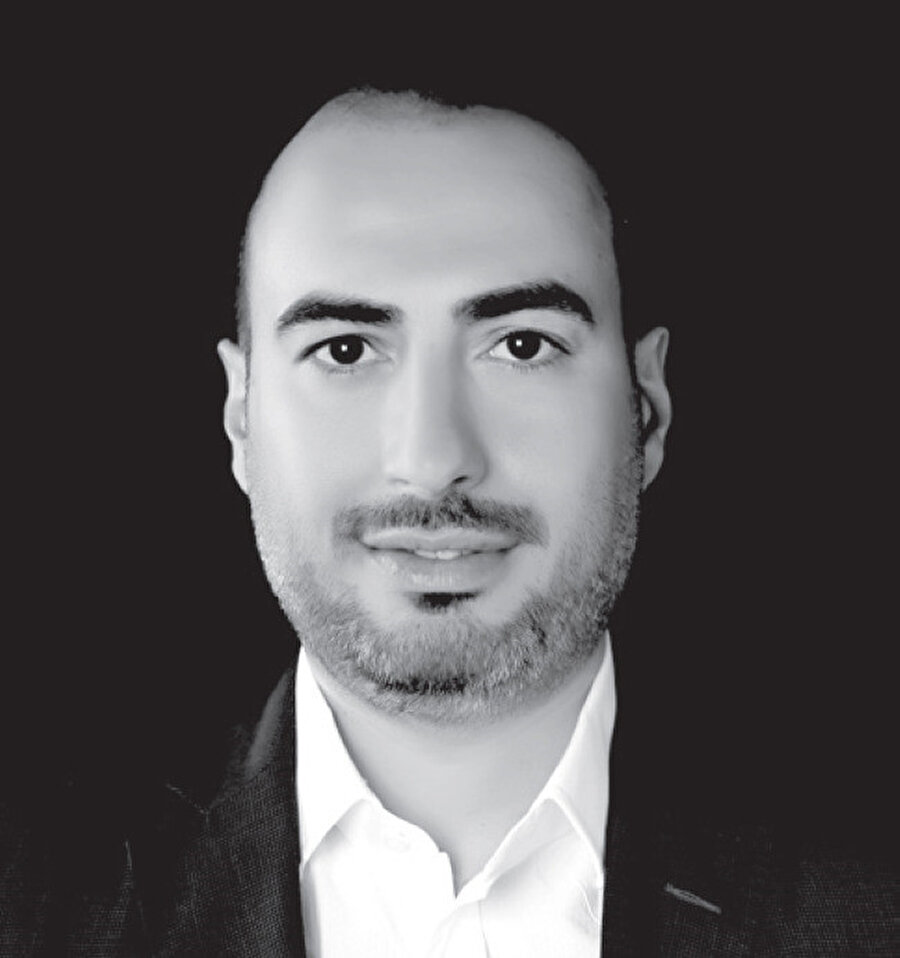 Dr. Mehmet Akif Soysal.