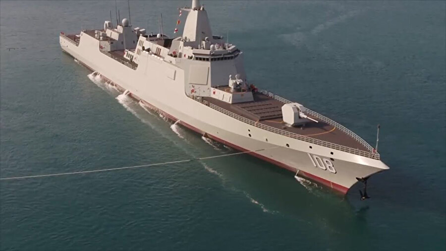 Type 055 destroyeri / Çin medyası