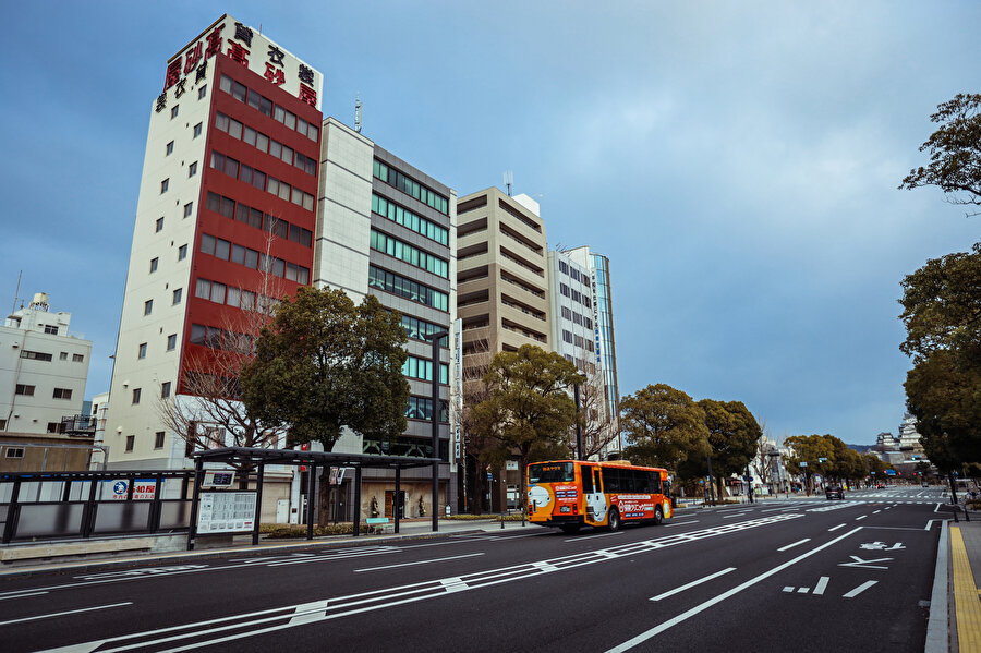 Yalnızca bu kaleyi görmek için bu şehre gelenleri anlıyorum aslında. Ran filmini izlemek bile yeterli galiba bu çılgınlık için.