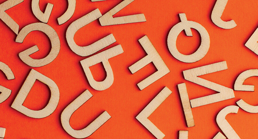 Marka ismi, ürün veya şirketin özünü, vizyon ve misyonunu, insanlara sunduğu değeri çarpıcı bir biçimde yansıtmalı yahut çağrıştırmalıdır.