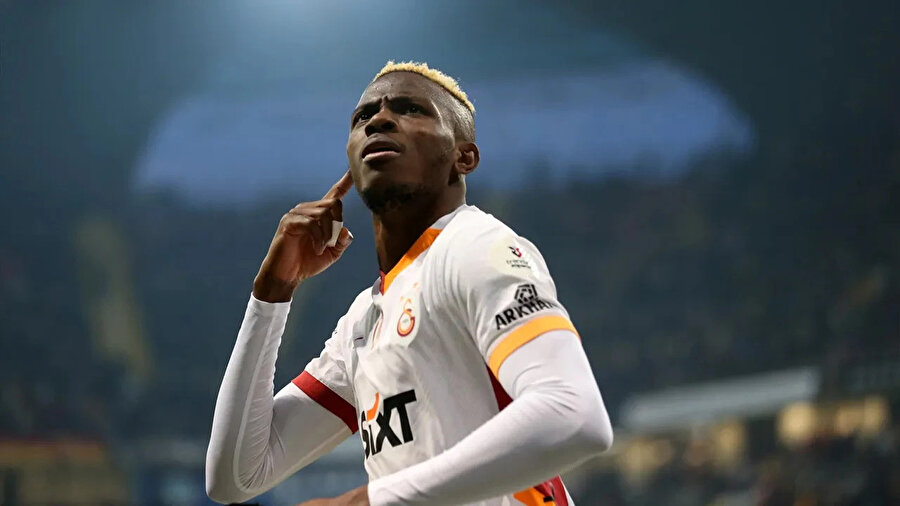 Osimhen'in imza atacağı sözleşme belli oldu: Maaşı dudak uçuklattı