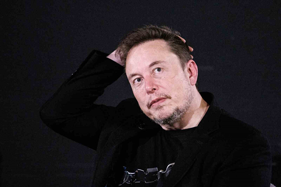 Kullanıcılara ağır hakaretlerde bulunuyordu... X'in sahibi Elon Musk'tan Grok açıklaması: ​Konu ele alınıyor