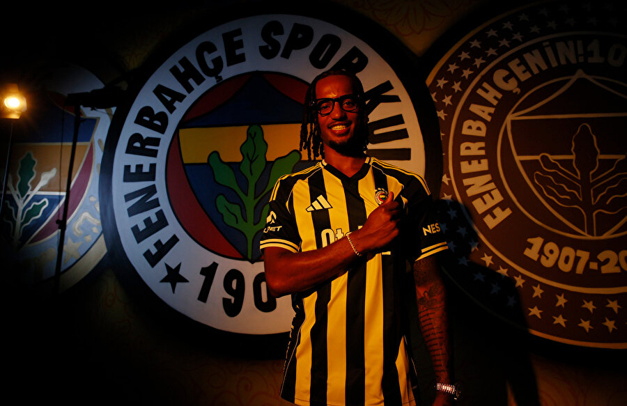 Fenerbahçe'nin yeni transferi Archie Brown: Burada olmak benim için bir onur