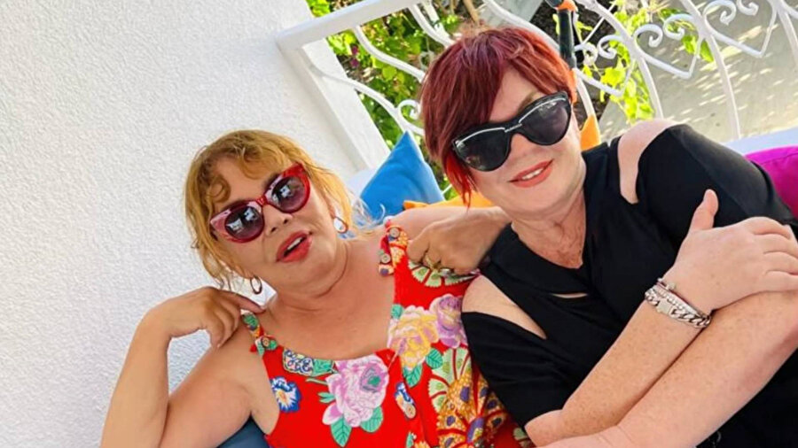 ​Emel Müftüoğlu'ndan arkadaşı Sezen Aksu için doğum günü paylaşımı