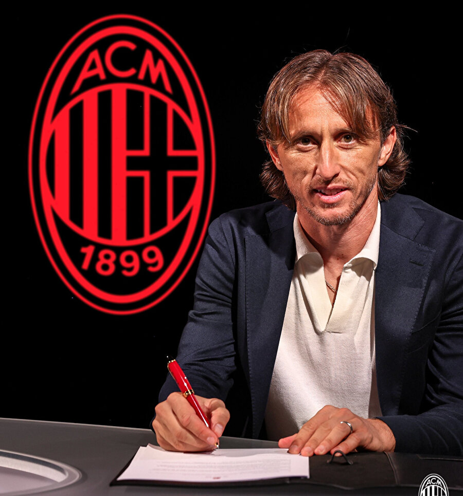 Milan, Luka Modric'i resmen kadrosuna kattı: İşte anlaşmanın detayları