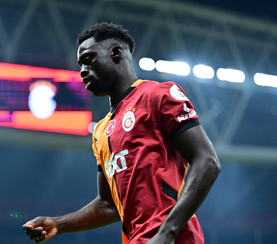 Galatasaray'a Davinson için teklif geldi: Dursun Özbek bir saniye düşünmeden cevap verdi