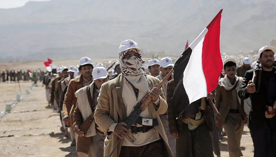 ​​Husiler'den İsrail'e saldırı: Üç İHA ile saldırdık