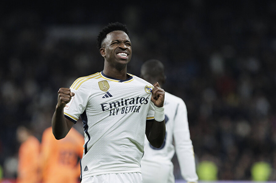 Vinicius Junior için 1.3 milyar euro ödemeye hazırlar