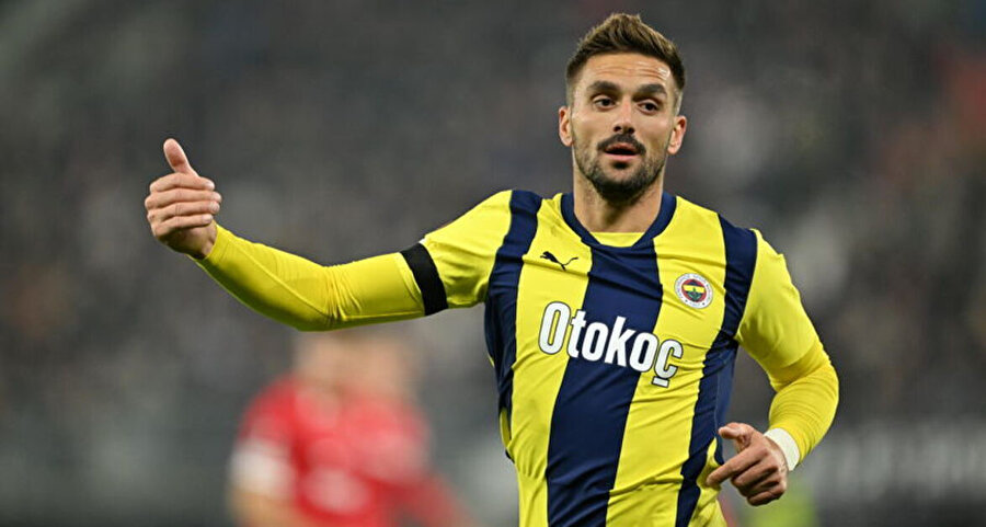 ​Fenerbahçe'de tansfer çalışmaları devam ediyor: Tadic'in yerine gelecek isim belli oldu