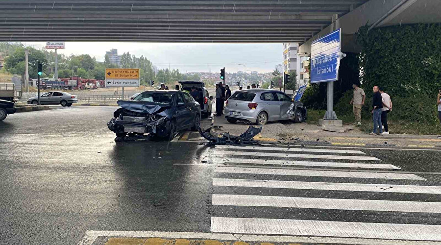 Kastamonu'da zincirleme kaza: 5 kişi yaralandı