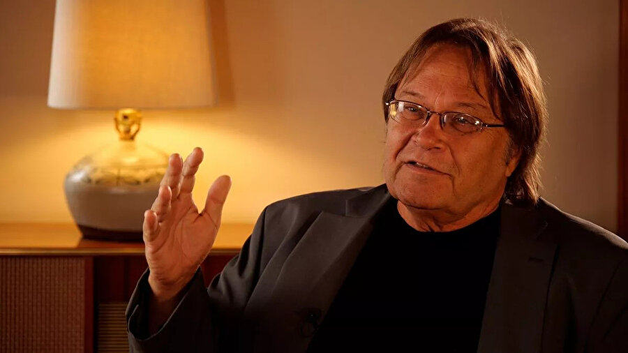 Buckingham Astrobiyoloji Merkezi’nde onursal araştırma görevlisi DiGregorio