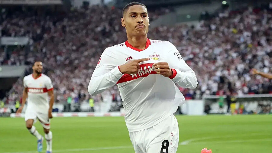 Galatasaray'a Enzo Millot'da dev rakip