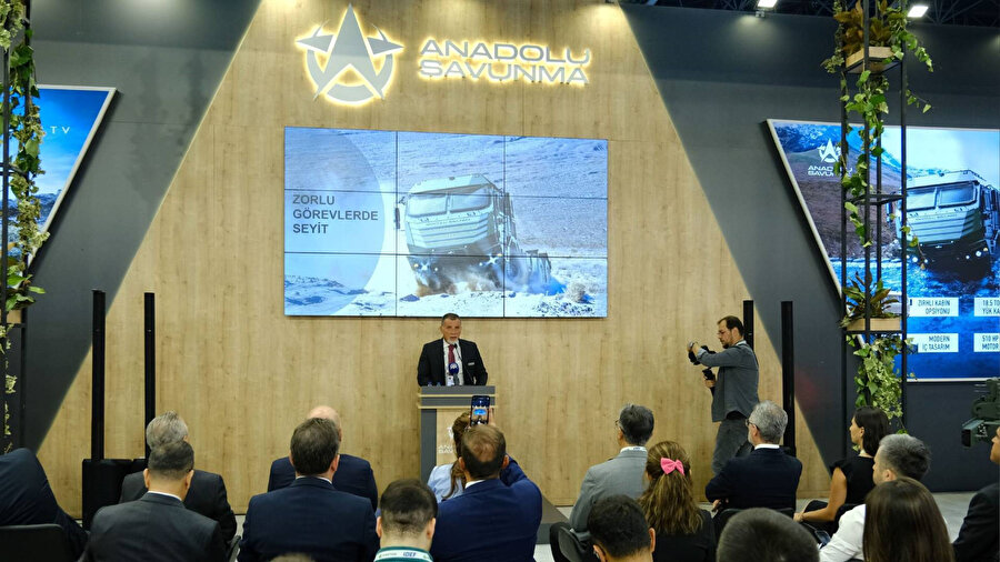 ​Anadolu Savunma, IDEF 2025’te yeni nesil savunma çözümlerini sergiledi.