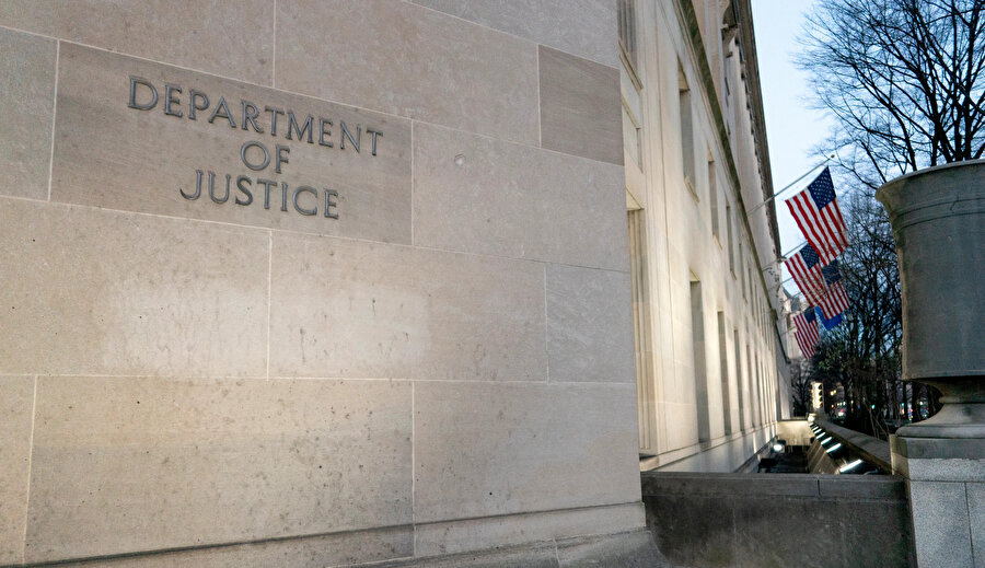 ABD'de Epstein davası büyüyor: ABD Adalet Bakanlığı, Epstein'ın eski kız arkadaşı Ghislaine Maxwell ile görüşecek