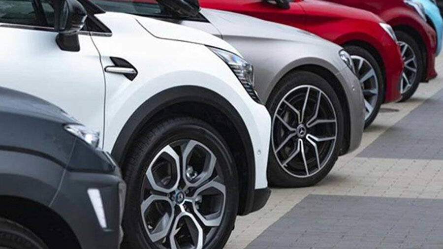 Yeni ÖTV düzenlemesi araç fiyatlarını etkiledi... Elektrikli otomobillerde vergi oranı değişti: Togg ve Tesla ne kadar oldu?