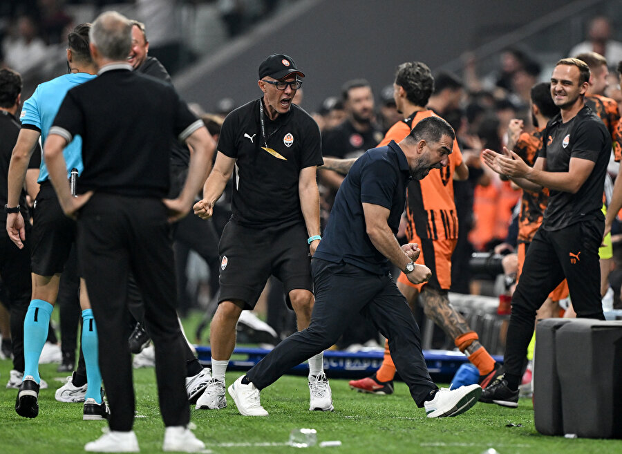 Arda Turan: Tur daha bitmedi, Beşiktaş büyük bir takım