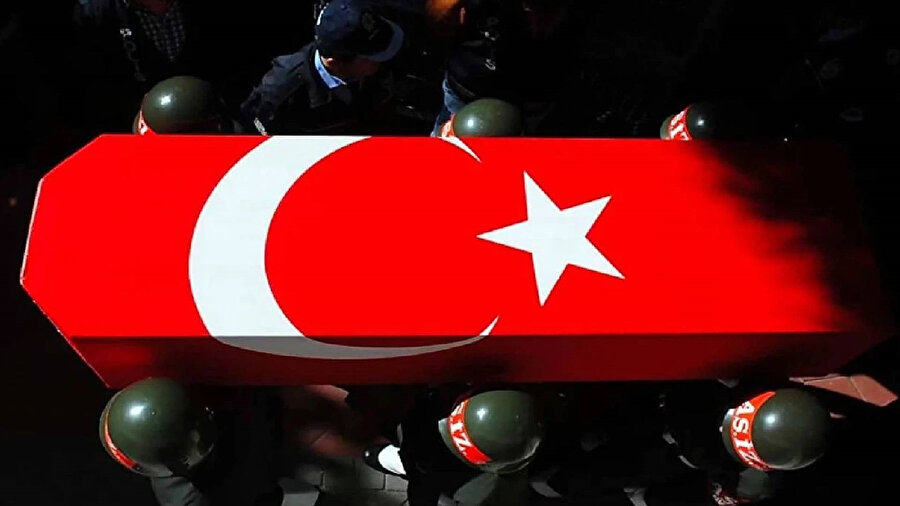 İskenderun'da iki askerimiz şehit oldu.