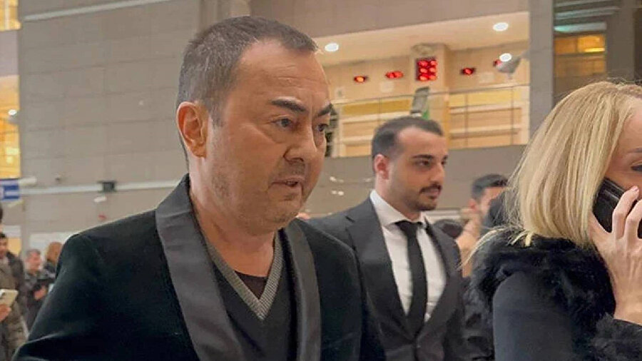 Sanatçı Serdar Ortaç