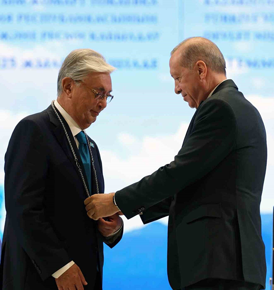 Cumhurbaşkanı Erdoğan'dan Kazakistan Cumhurbaşkanı Tokayev'e Devlet Nişanı