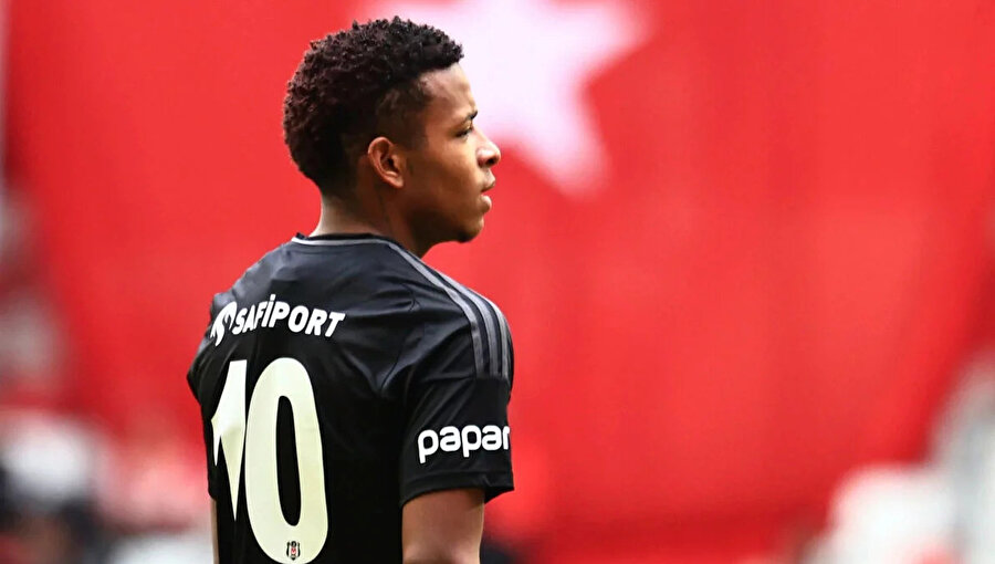 Beşiktaş'tan Keny Arroyo kararı çıktı