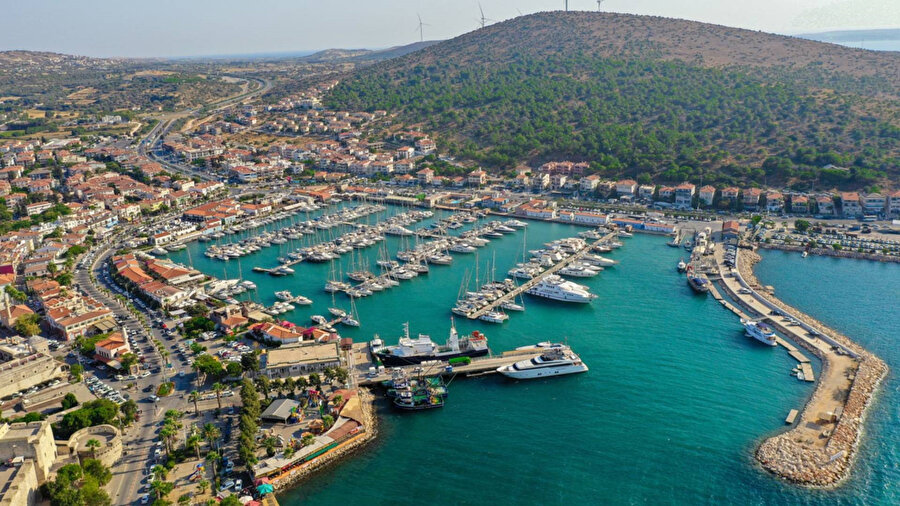 Çeşme'de su kesinti süresi 10 saate çıkarıldı.