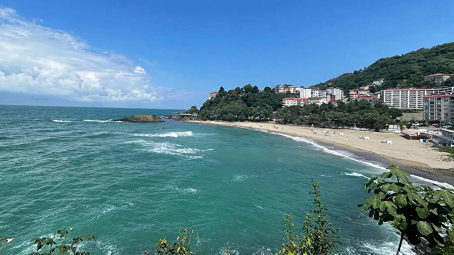 Giresun'da denize girişler yasaklandı.
