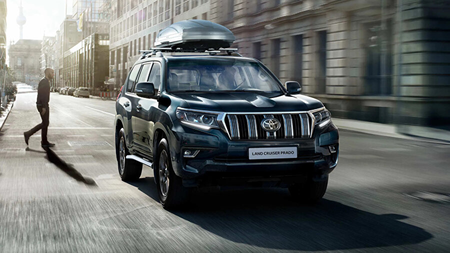 Yapay zeka 2025'in en iyi SUV otomobillerini seçti