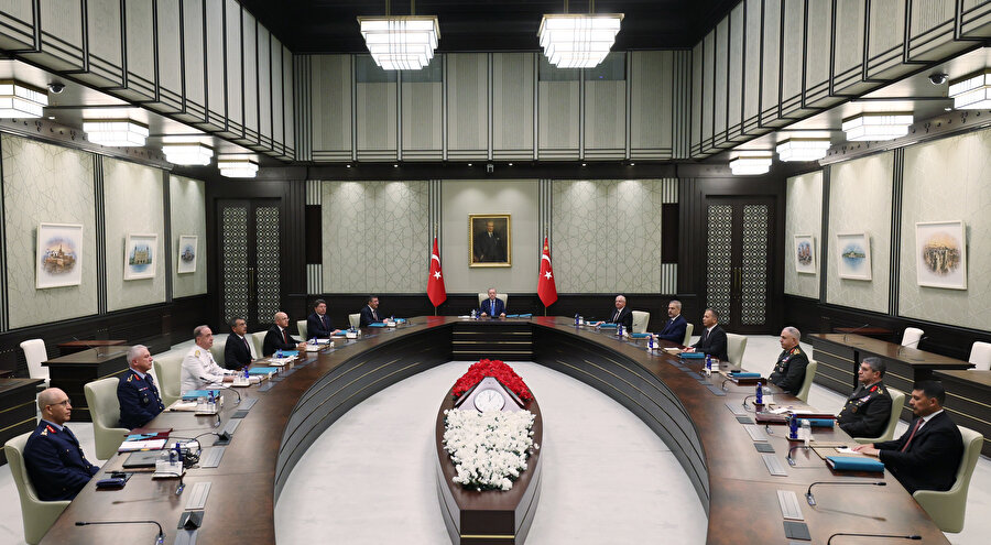 YAŞ toplantısı