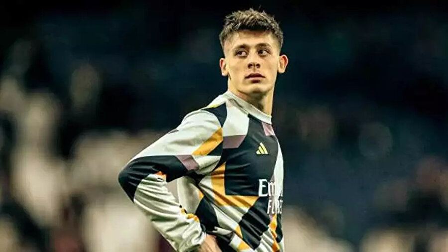 Arda Güler'in değişimi manşetleri süsledi