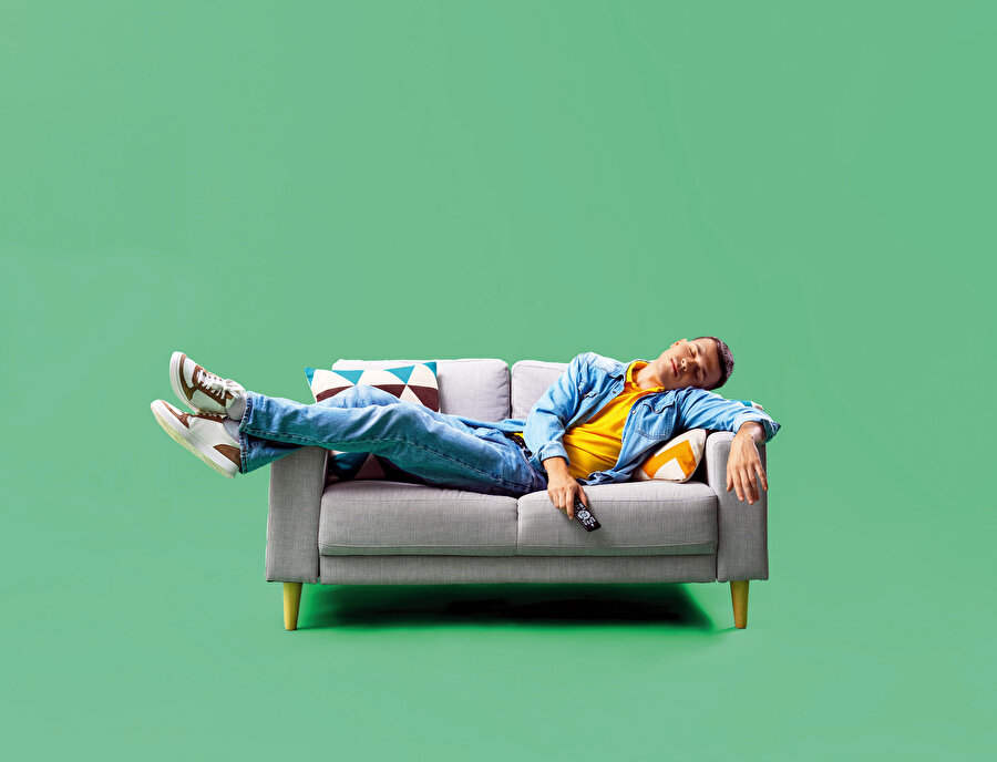 Eğitim sistemi, kapitalizm ve feminizmin yol açtığı toplumun yeni bir yarası: Ev genci