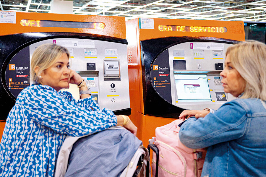 Nisan 2025’te Avrupa’da yaşanan büyük elektrik kesintisi, ATM’ler ve dijital ödeme sistemlerini devre dışı bıraktı. 