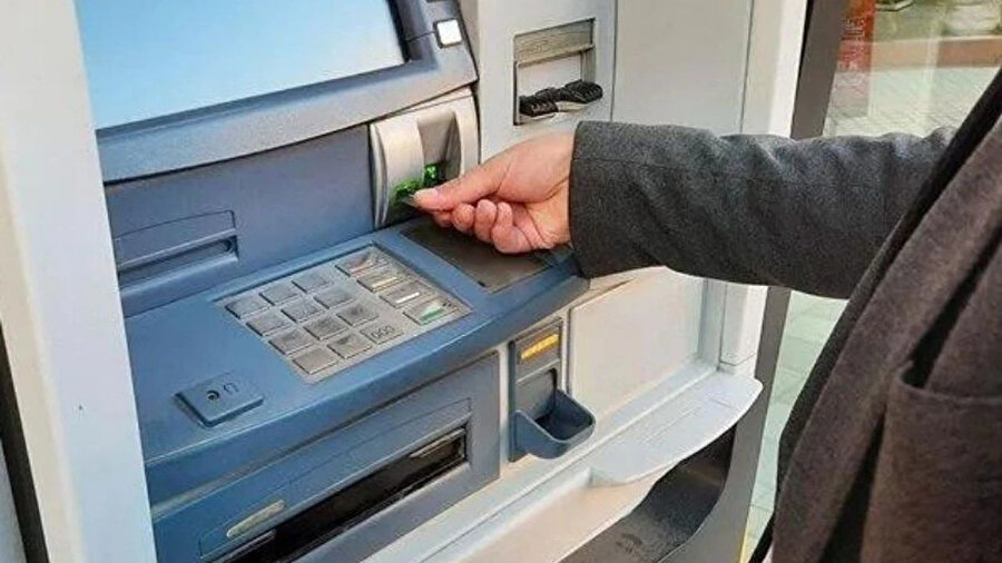 ATM'lerde yeni dönem: Kartlı-kartsız para yatırma işlemlerinde limitler düşürüldü